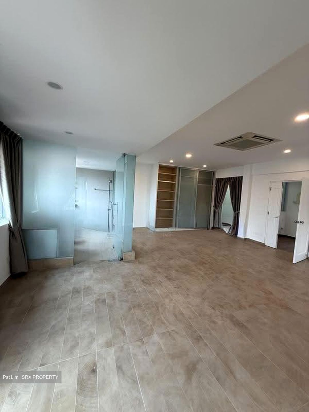 Thomson Hills (D20), Semi-Detached #628901321